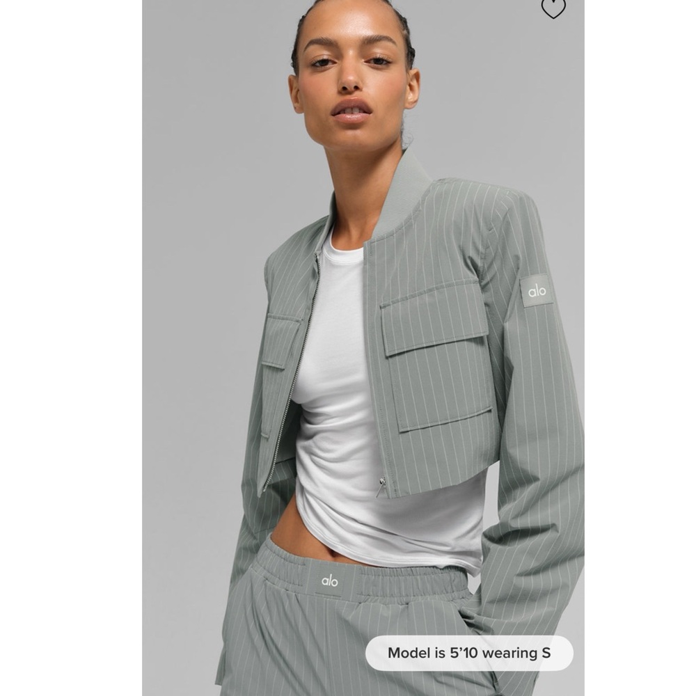 NWT ALO Yoga Cropped Pinstripe Main Character Full Zip Jacket